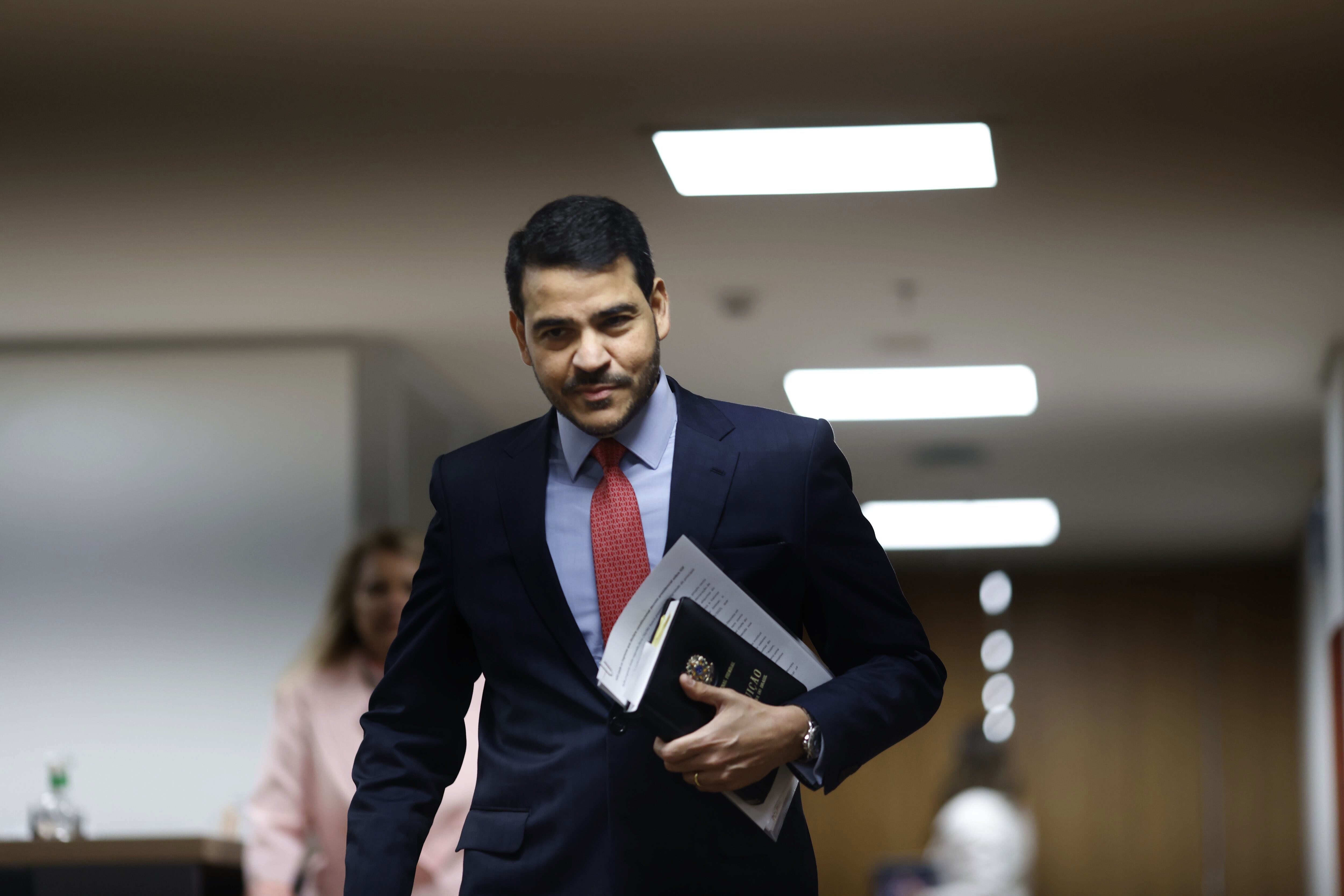 Relatório Favorável à Indicação de Jorge Messias ao STF Será Apresentado na Próxima Semana