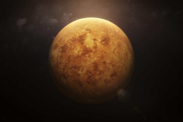 Estudo Sugere Possível Origem Terrestre para Vida nas Nuvens de Vênus