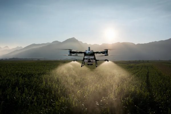 Crescimento do Uso de Drones na Agricultura no Brasil