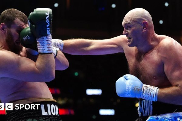 Tyson Fury Retorna Aos Ringues Com Vitória Sobre Makhmudov e Desafia Anthony Joshua